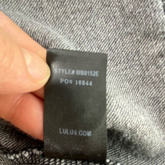 Lulus black faded denim button front flare mini skirt, M - Picture 5 of 9